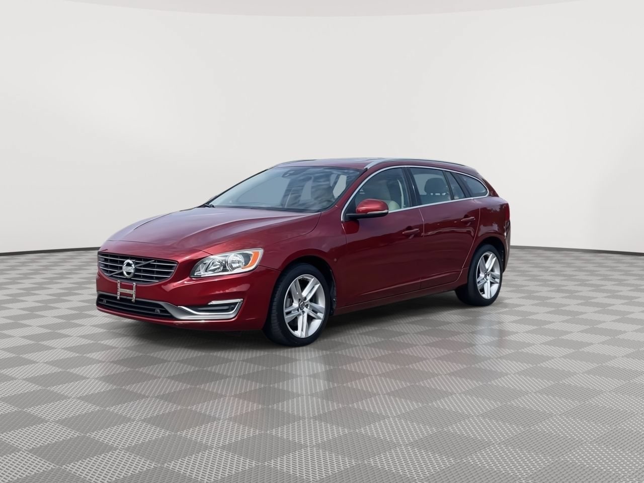 Thumbnail: 2015 Volvo V60 - 4