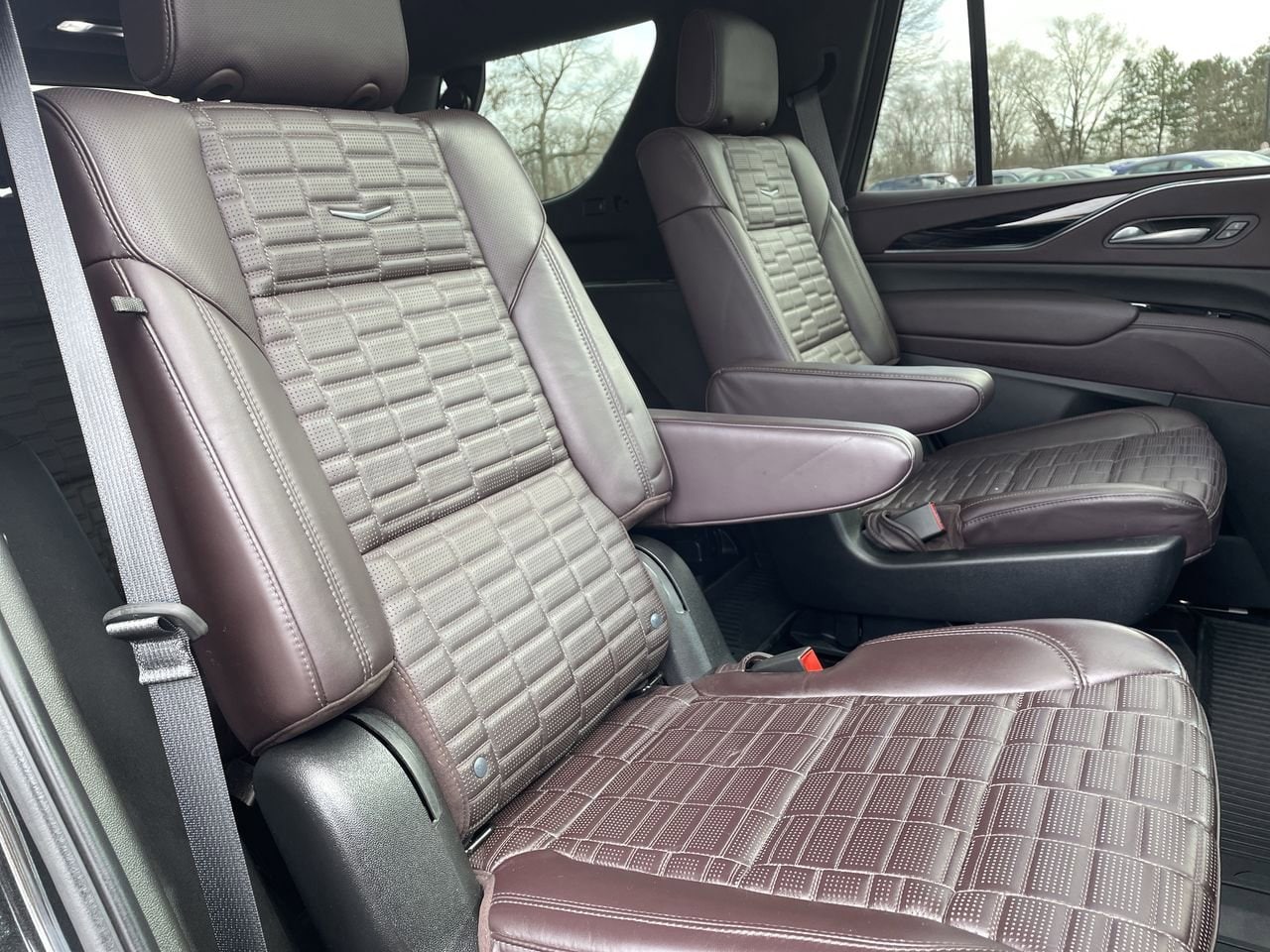 Thumbnail: 2024 Cadillac Escalade - 15