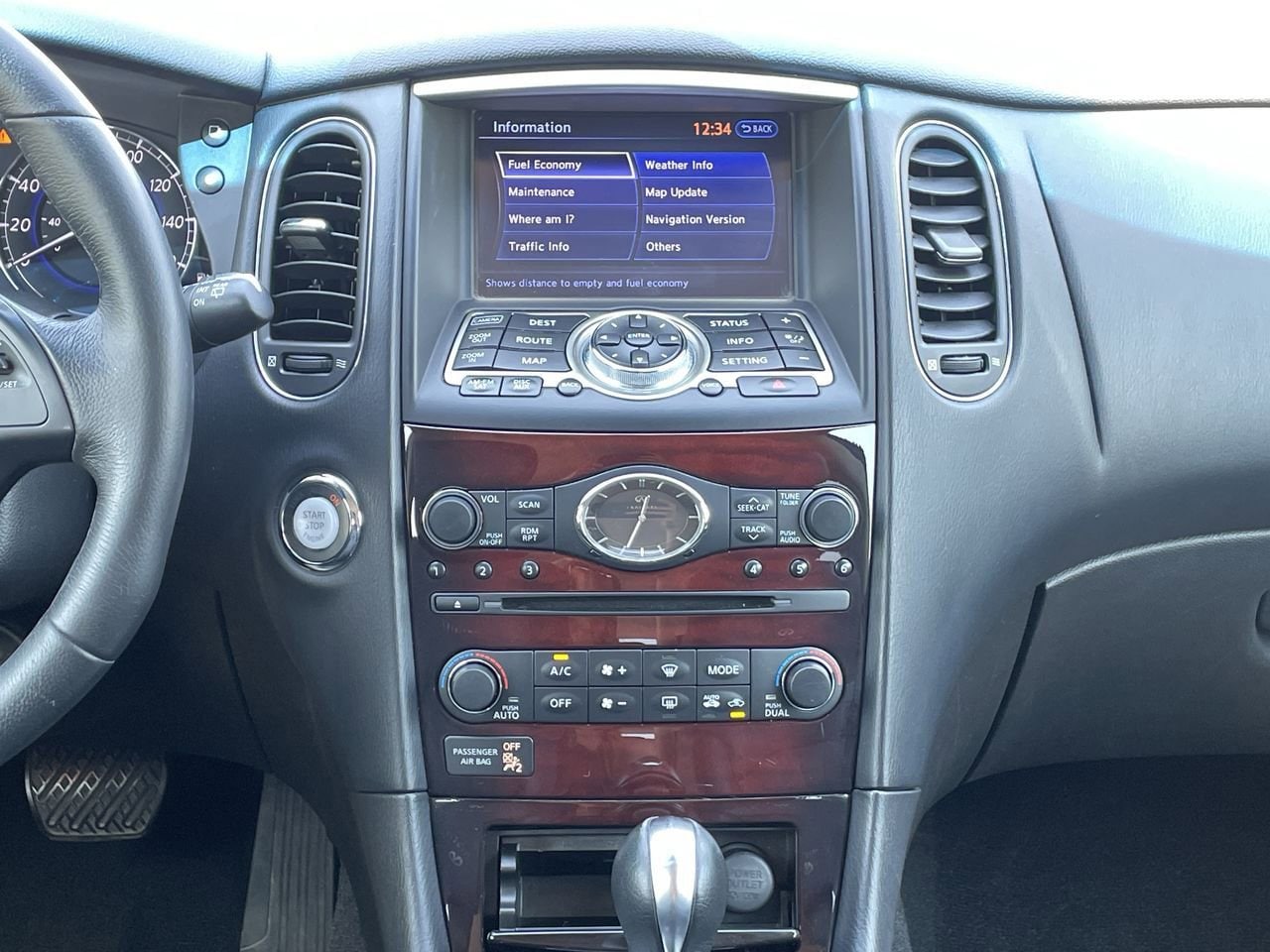 Thumbnail: 2014 INFINITI QX50 - 13