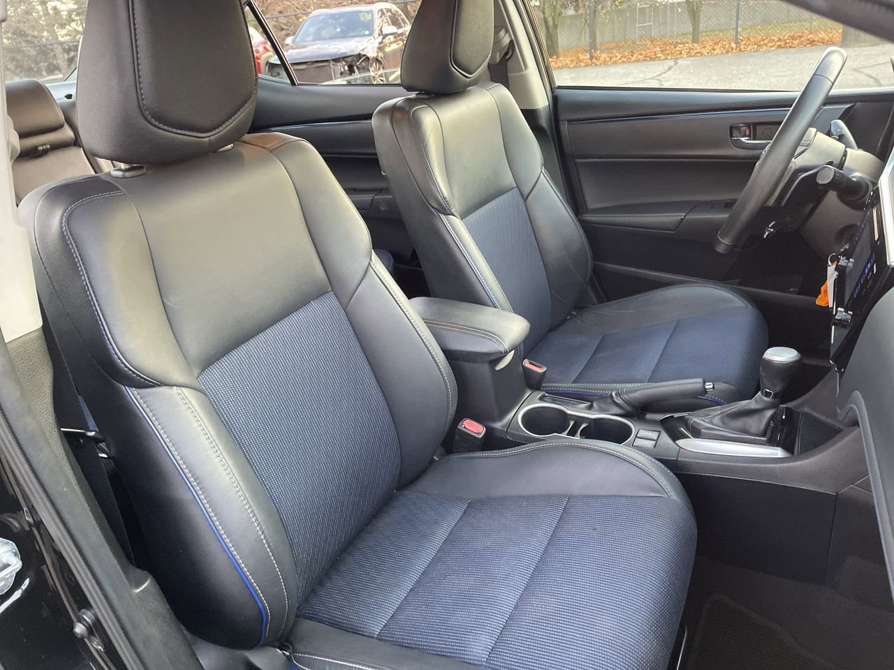 Thumbnail: 2017 Toyota Corolla - 14