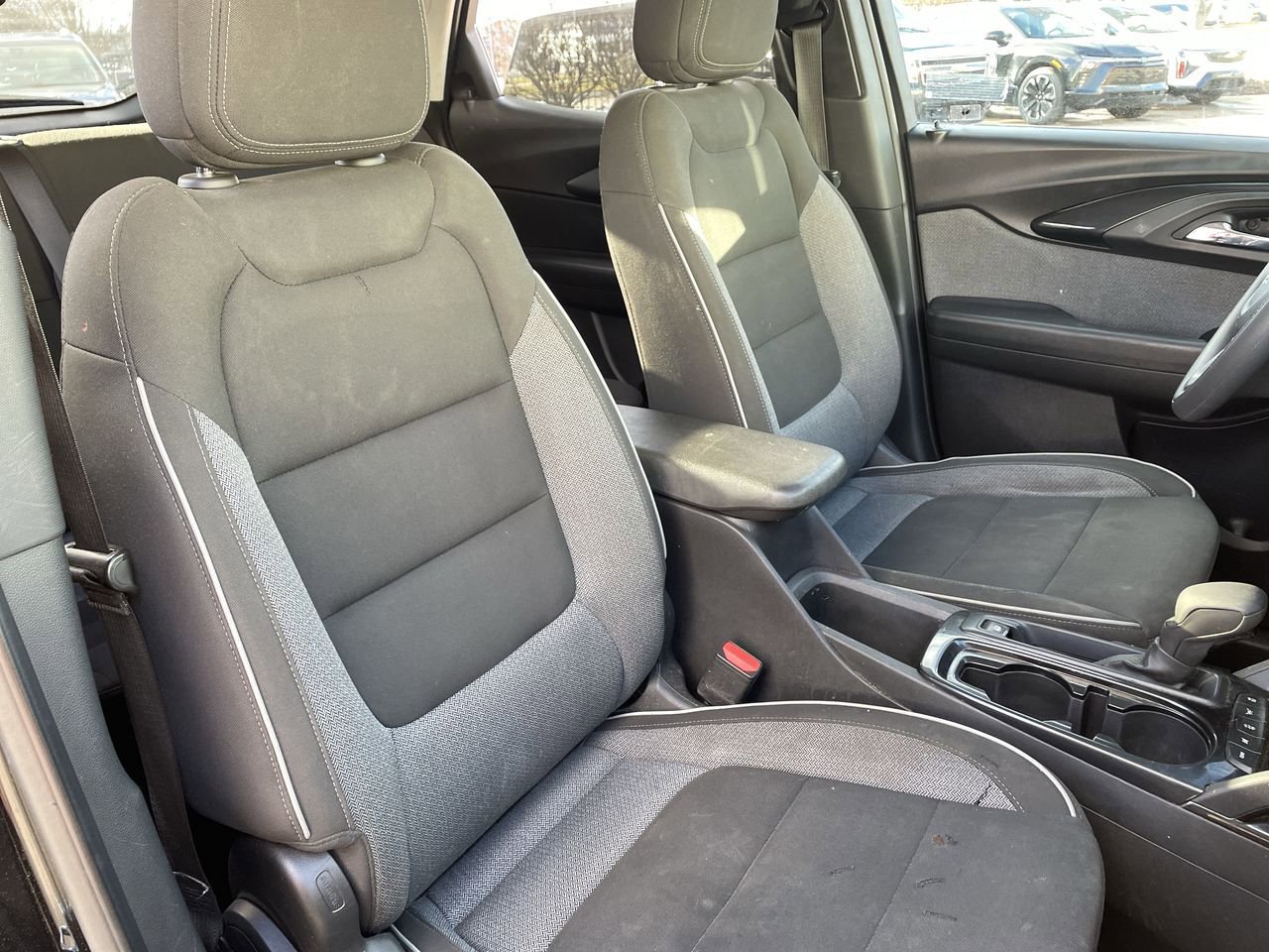 Thumbnail: 2023 Chevrolet TrailBlazer - 14