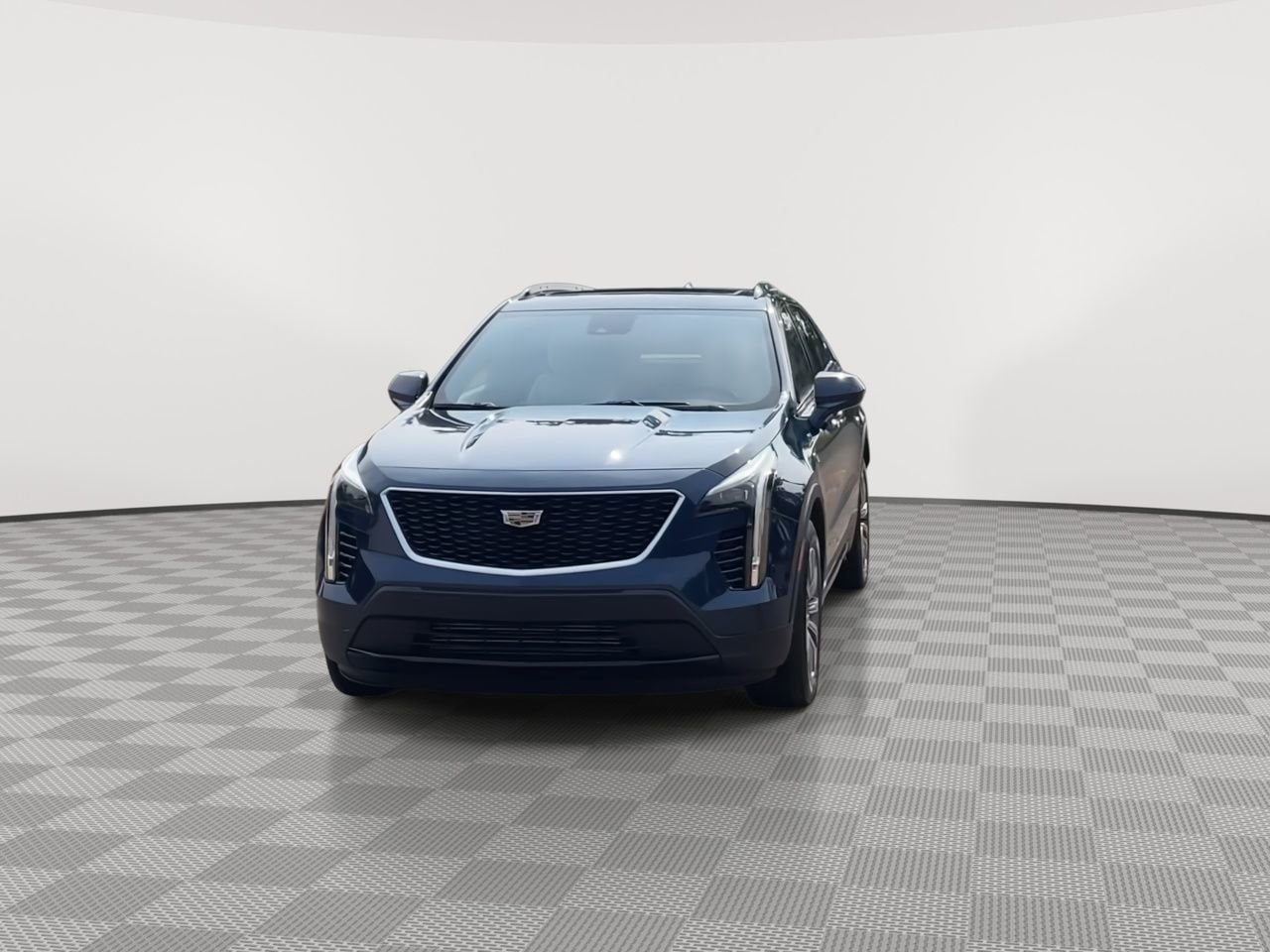 Thumbnail: 2019 Cadillac XT4 - 3