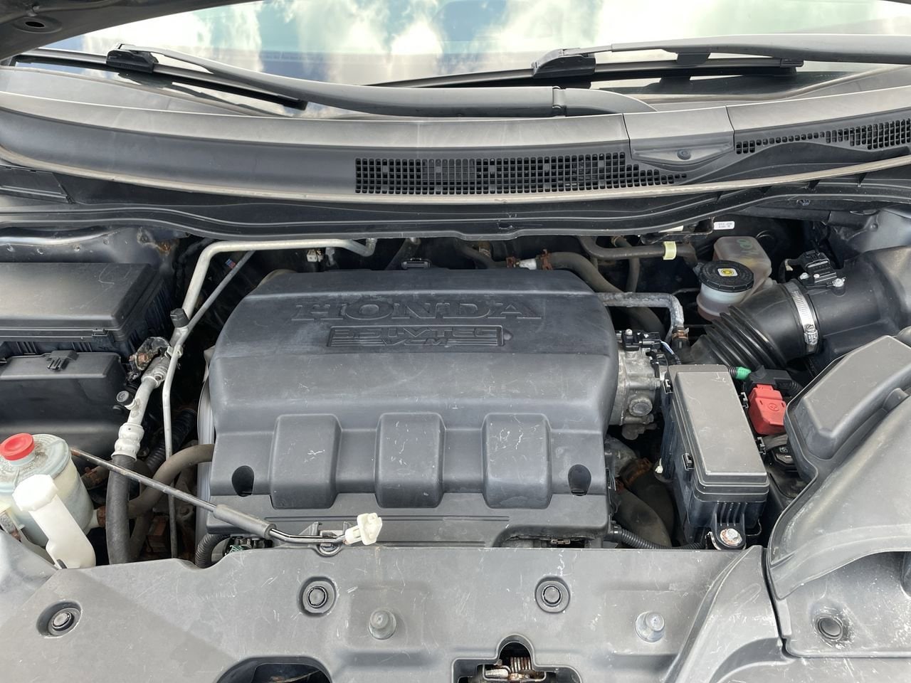 Thumbnail: 2012 Honda Odyssey - 29