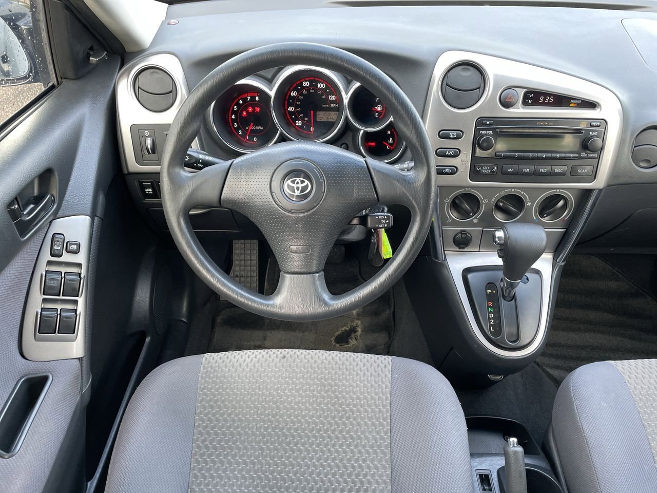 Thumbnail: 2006 Toyota Matrix - 11