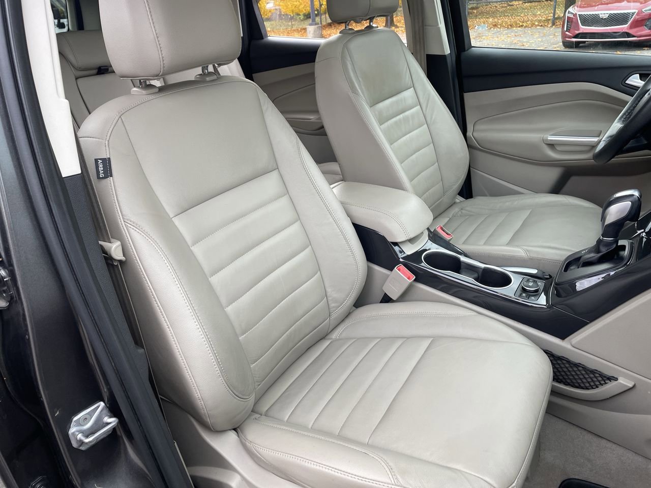 Thumbnail: 2016 Ford Escape - 14