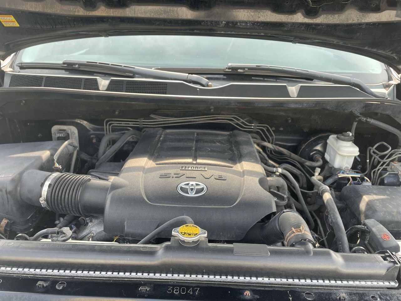 Thumbnail: 2011 Toyota Tundra - 32