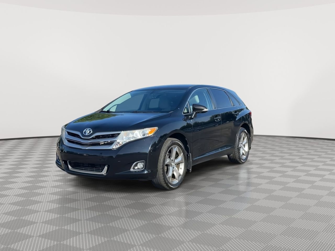 Thumbnail: 2013 Toyota Venza - 4