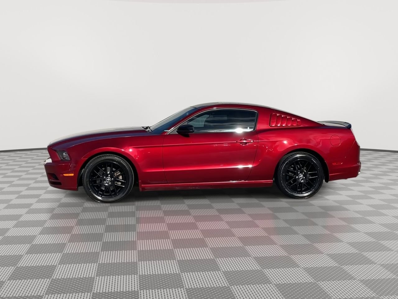 Thumbnail: 2014 Ford Mustang - 5