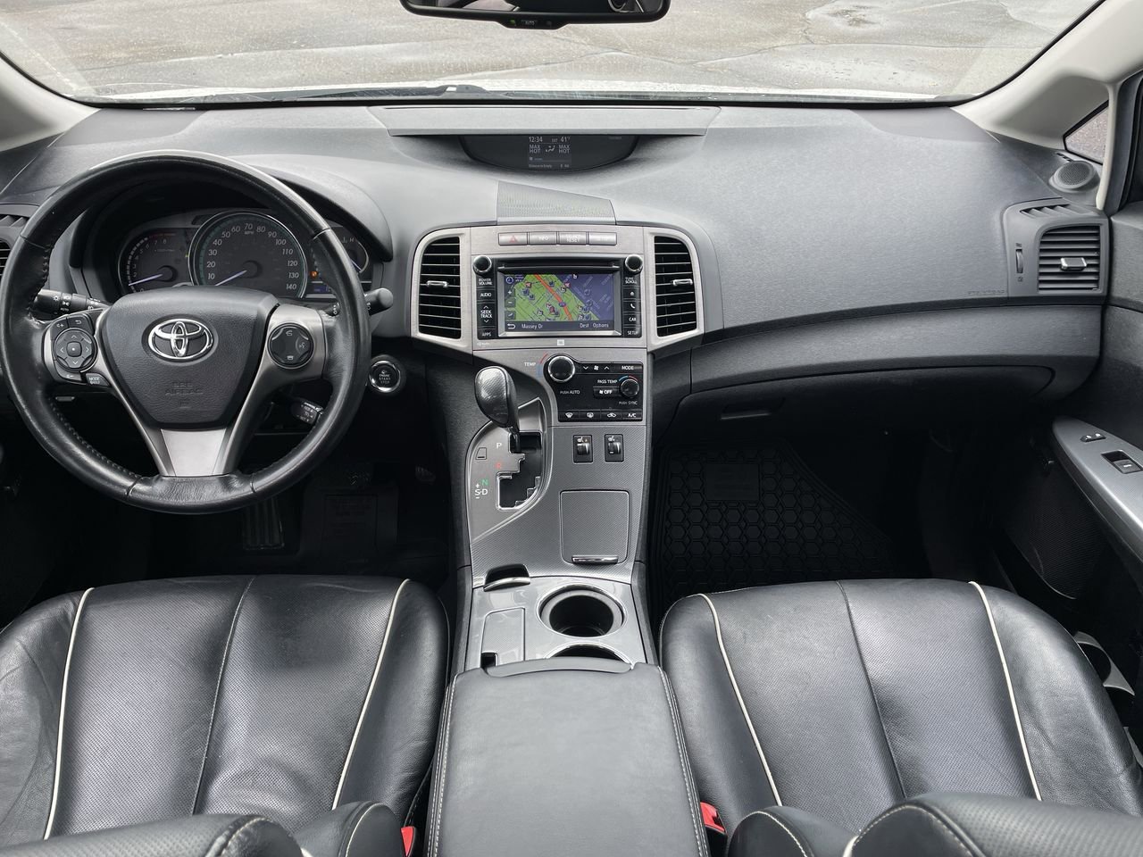 Thumbnail: 2013 Toyota Venza - 24