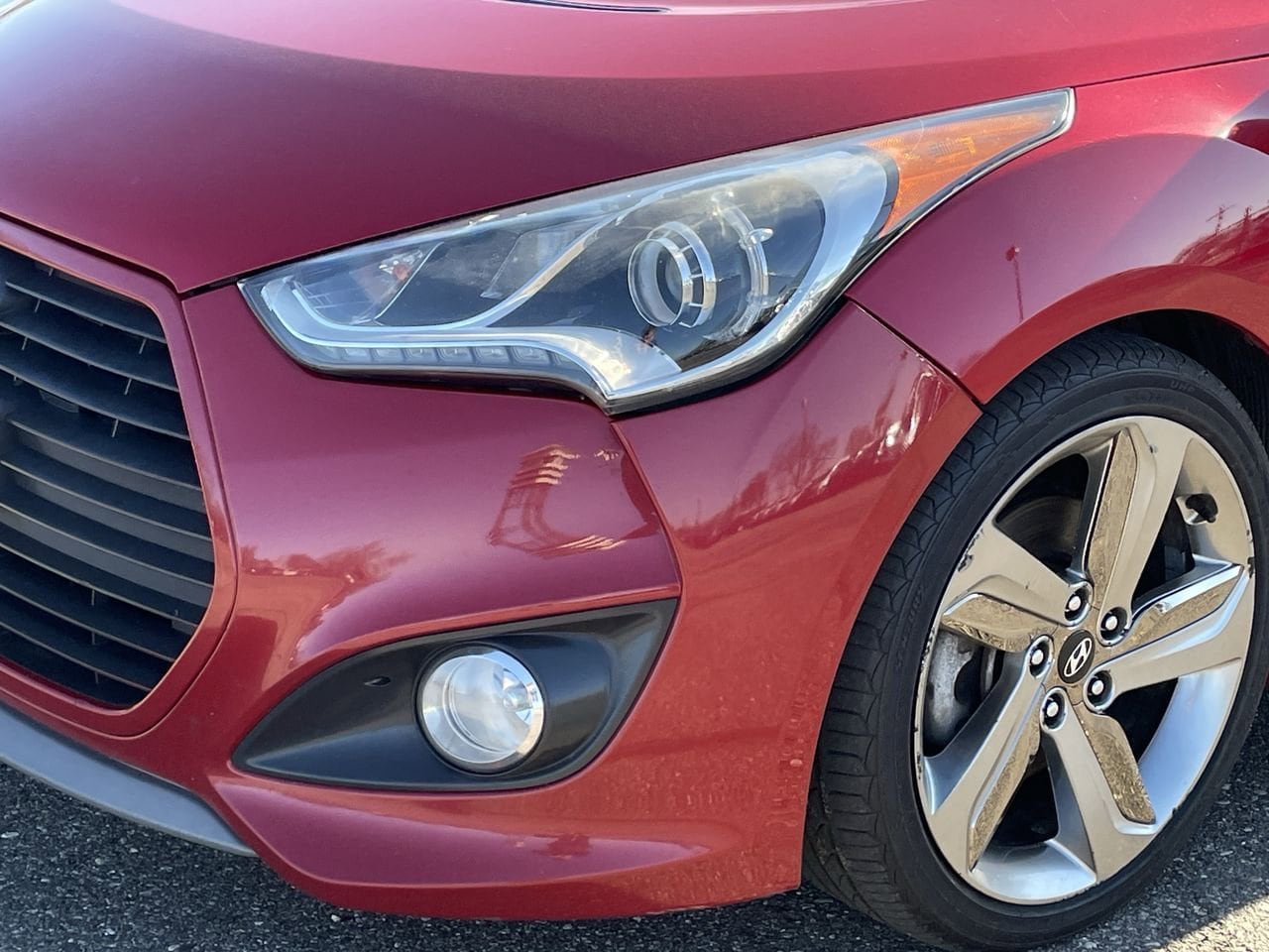 Thumbnail: 2014 Hyundai Veloster - 32