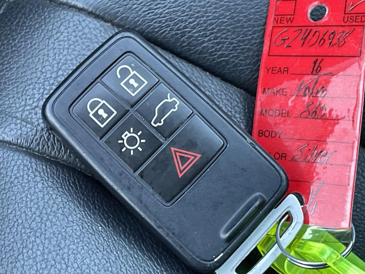 Thumbnail: 2016 Volvo S60 - 29