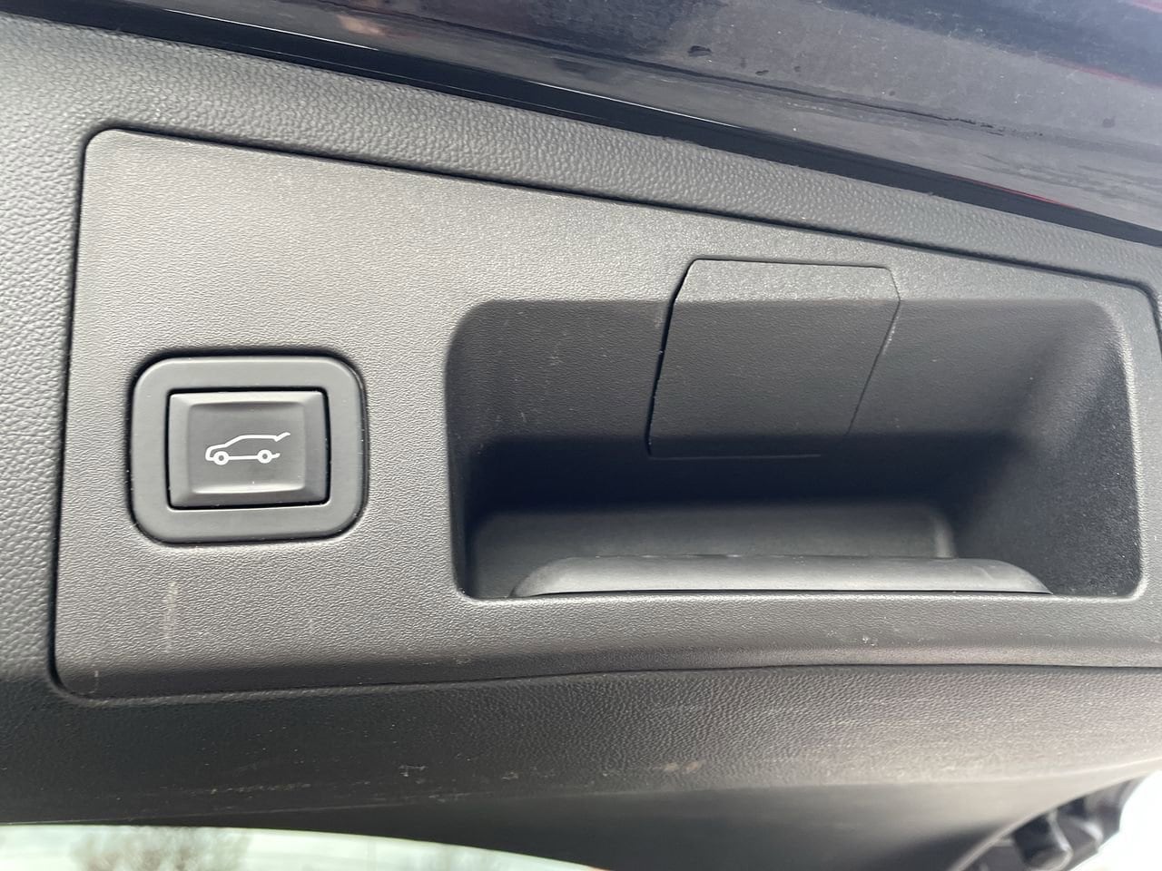 Thumbnail: 2019 Cadillac XT5 - 18