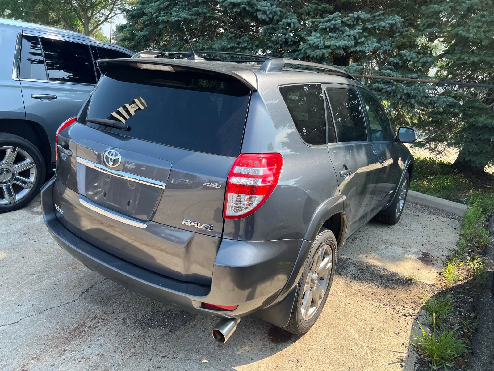 Thumbnail: 2011 Toyota RAV4 - 3
