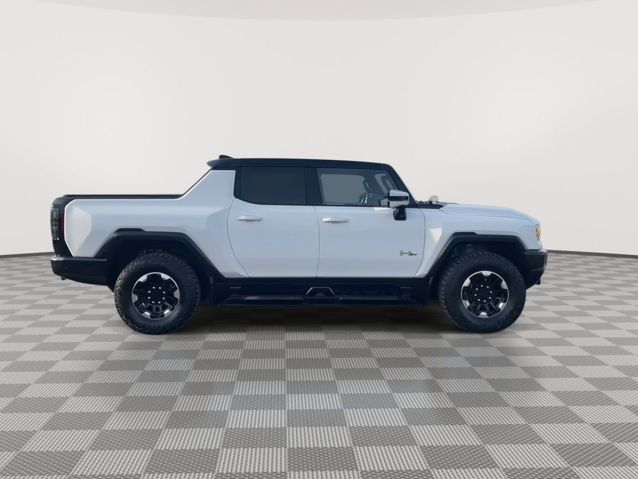 Thumbnail: 2022 GMC Hummer EV - 9