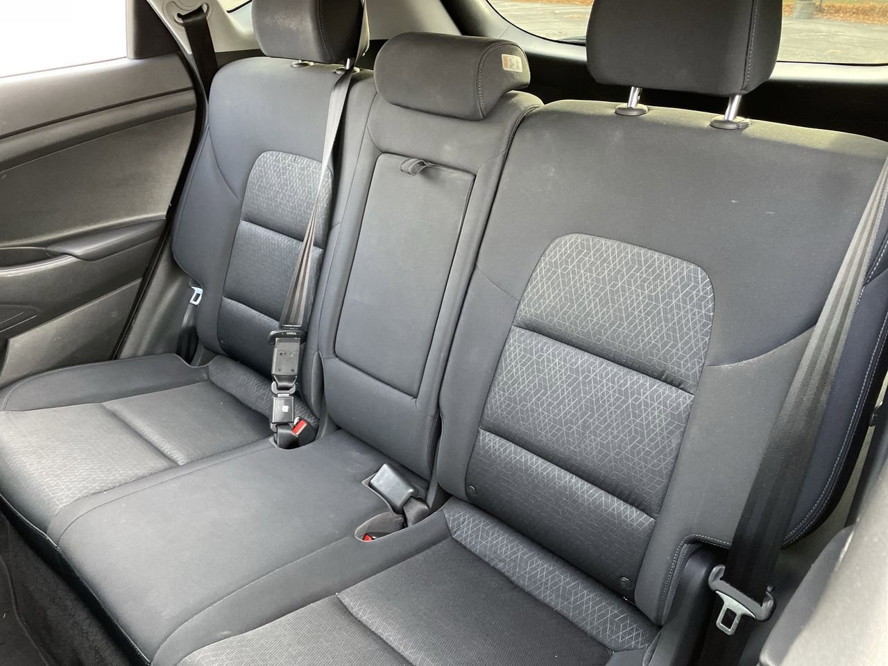 Thumbnail: 2016 Hyundai Tucson - 18