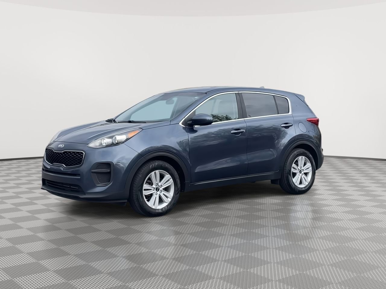 Thumbnail: 2017 Kia Sportage - 4