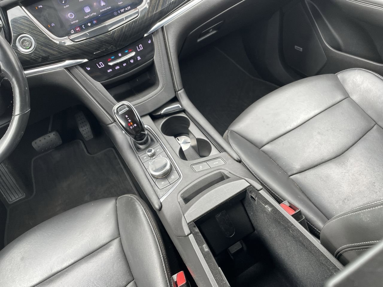 Thumbnail: 2020 Cadillac XT6 - 26