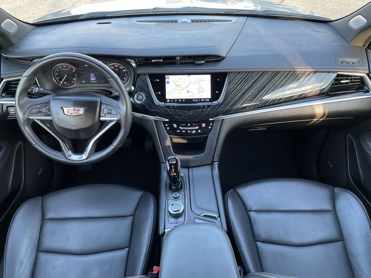 Thumbnail: 2024 Cadillac XT6 - 27