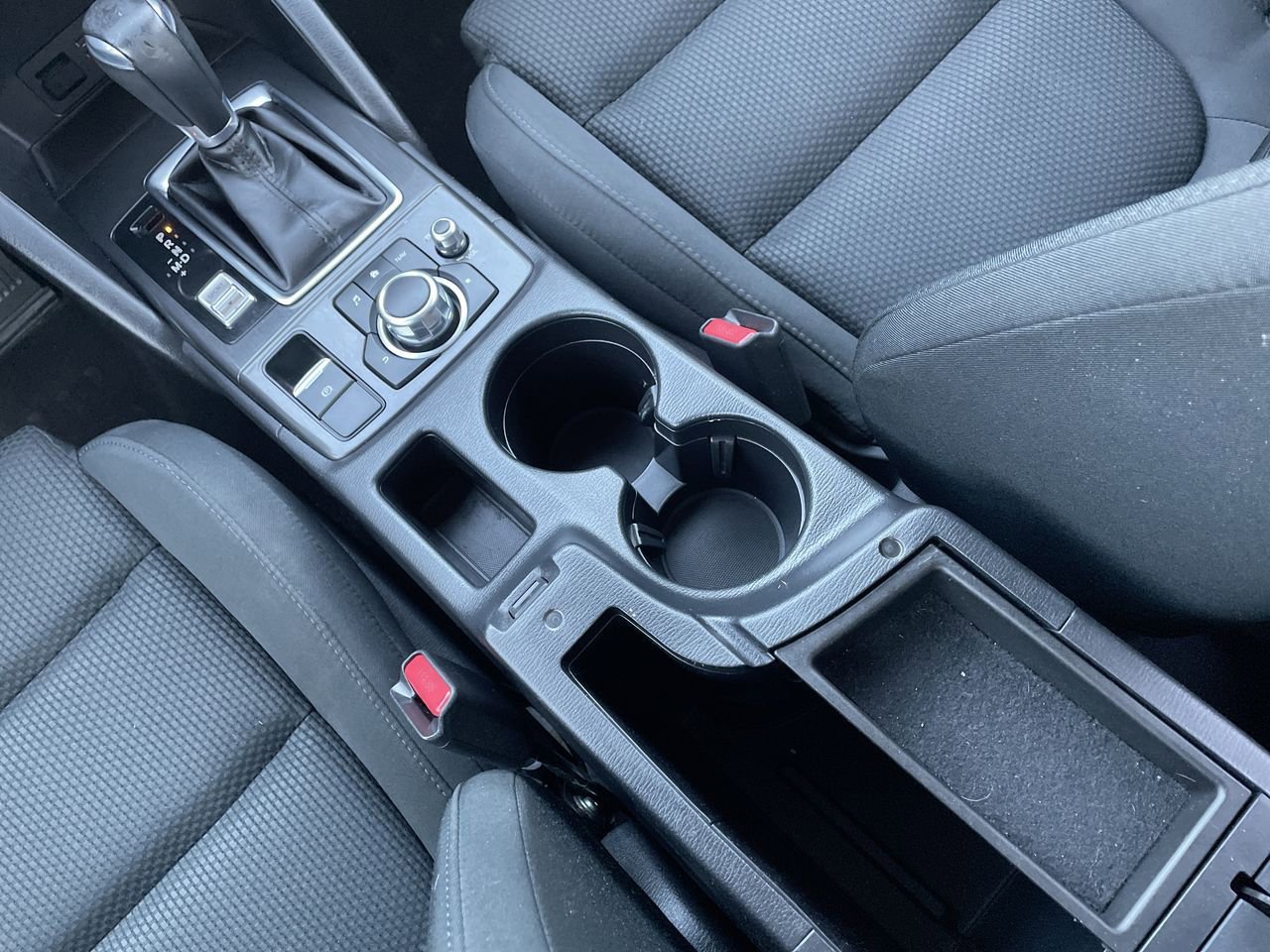 Thumbnail: 2016 Mazda CX-5 - 23