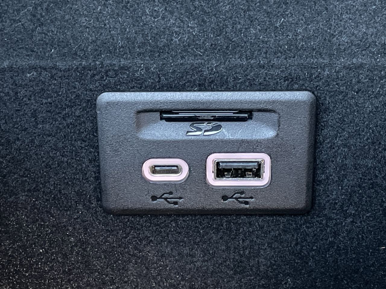 Thumbnail: 2020 Cadillac XT5 - 27