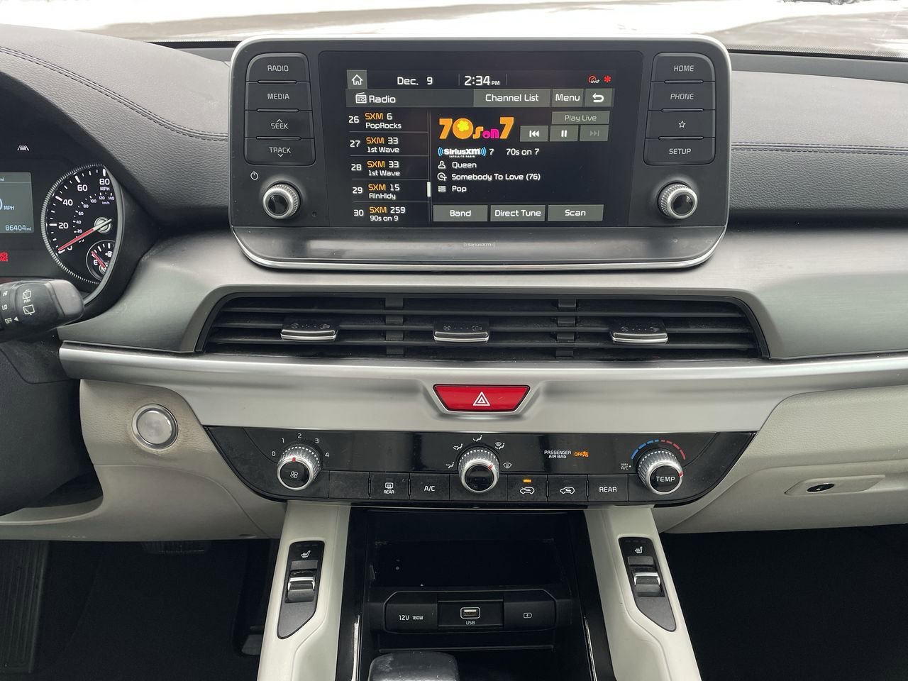 Thumbnail: 2021 Kia Telluride - 13