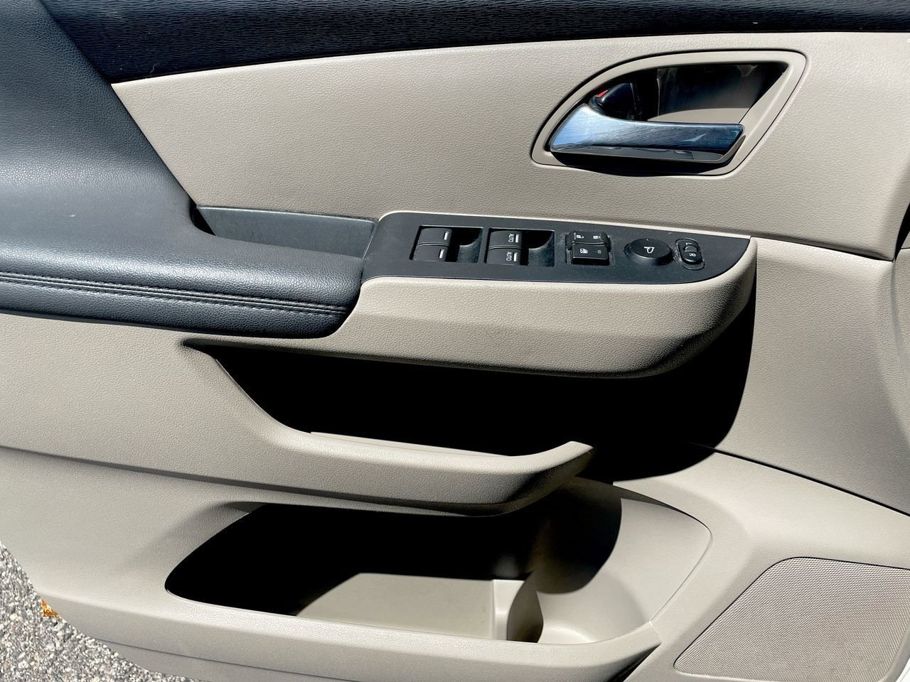 Thumbnail: 2016 Honda Odyssey - 28