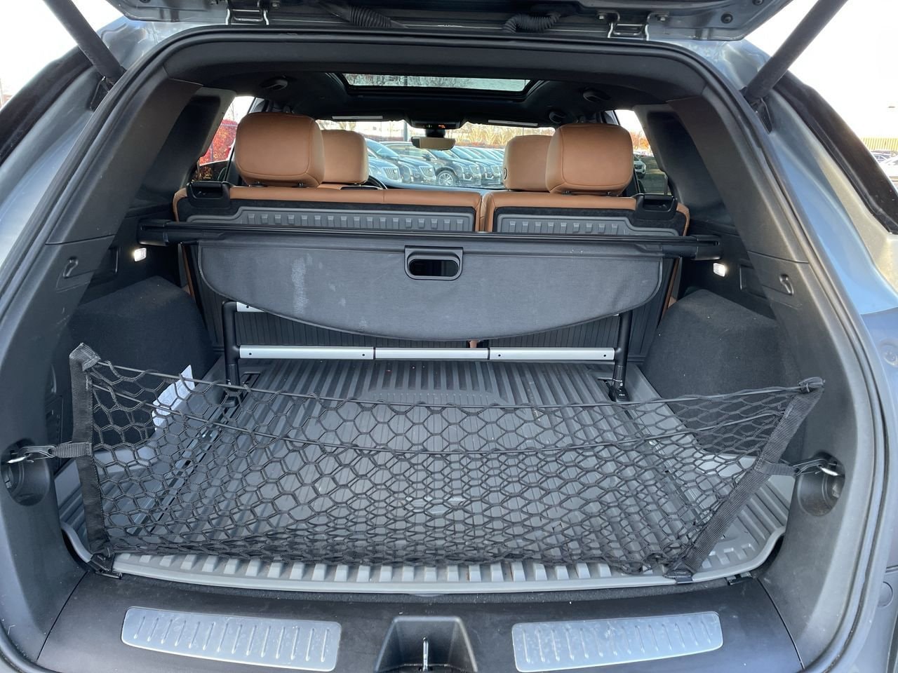 Thumbnail: 2023 Cadillac XT5 - 17