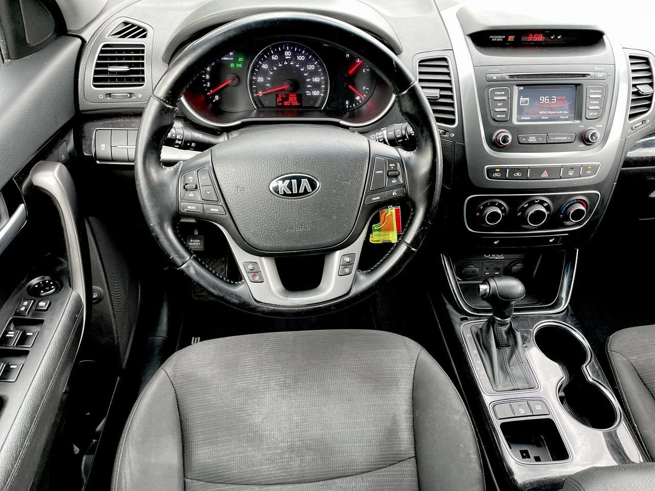 Thumbnail: 2015 Kia Sorento - 11