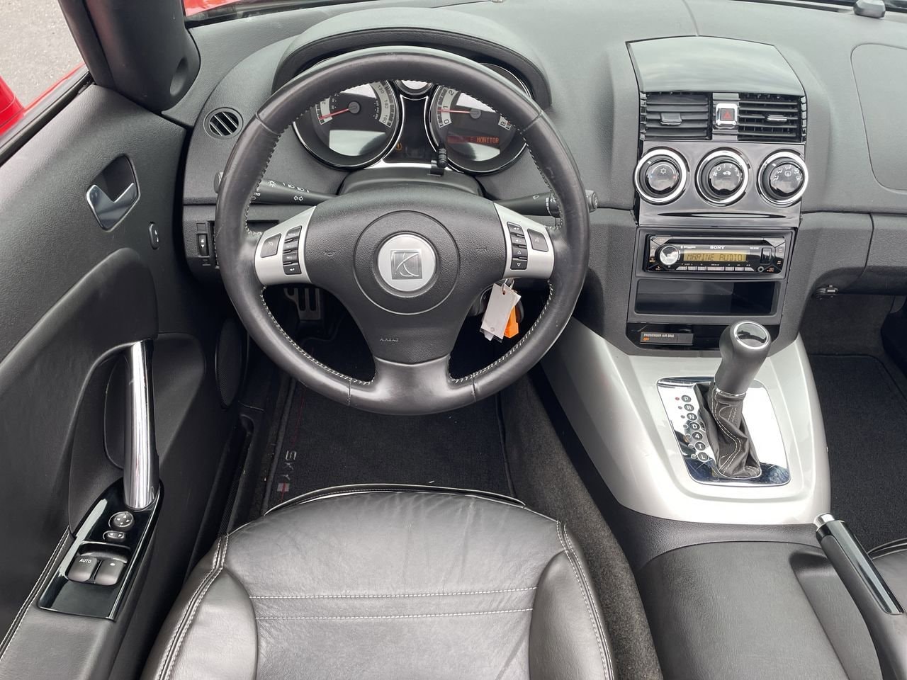 Thumbnail: 2008 Saturn Sky - 11