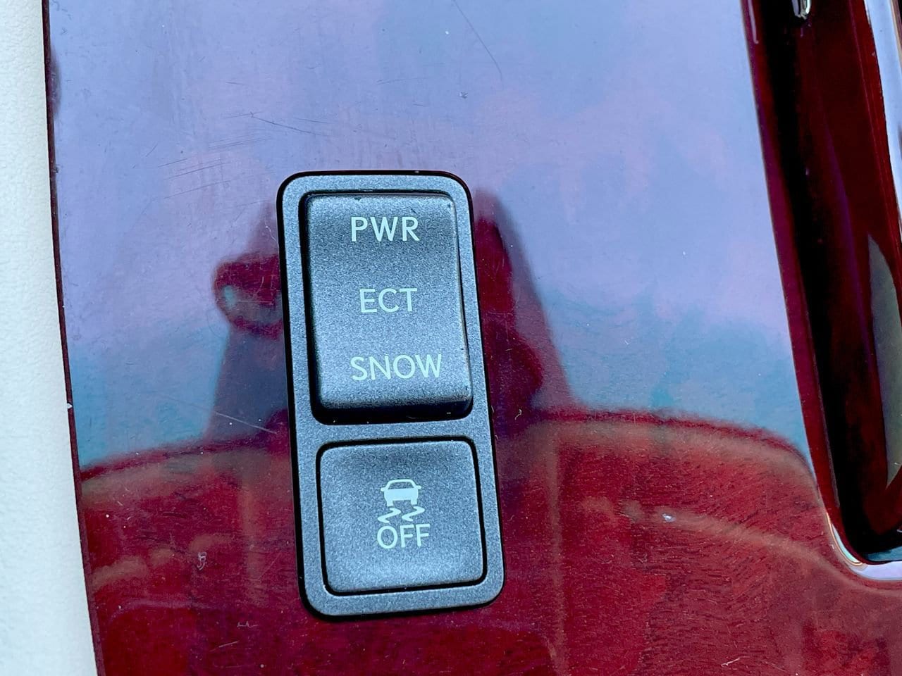 Thumbnail: 2012 Lexus LS - 30