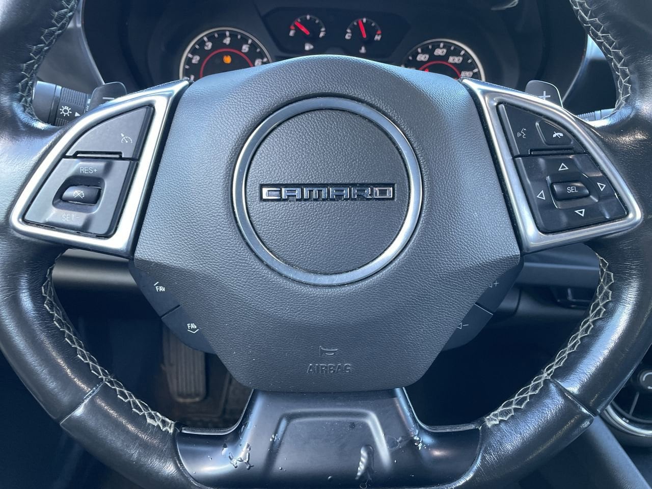 Thumbnail: 2020 Chevrolet Camaro - 10