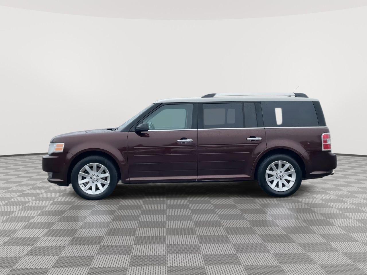 Thumbnail: 2009 Ford Flex - 5