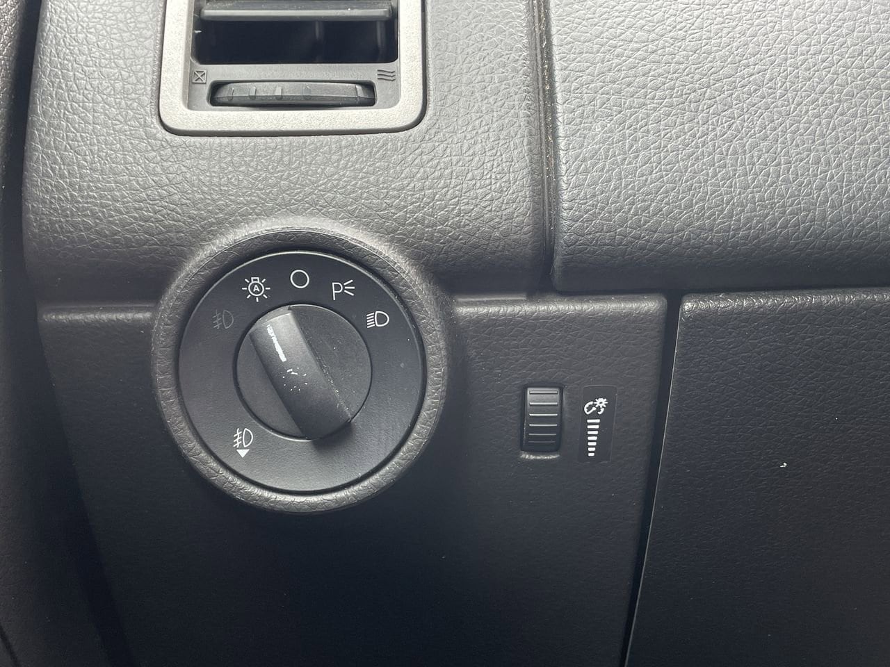 Thumbnail: 2007 Ford Edge - 26