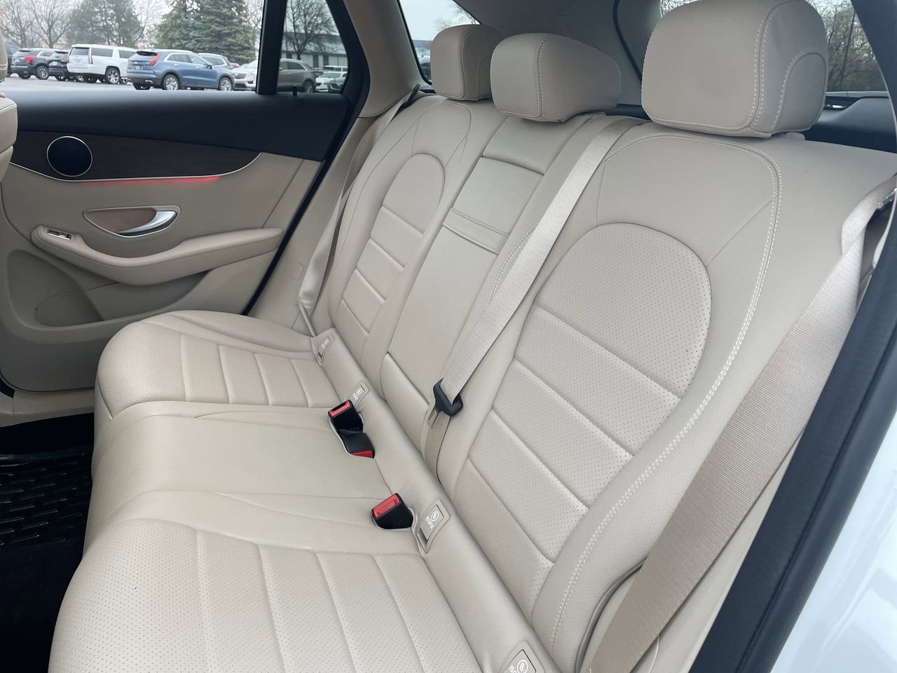 Thumbnail: 2022 Mercedes-Benz GLC - 19