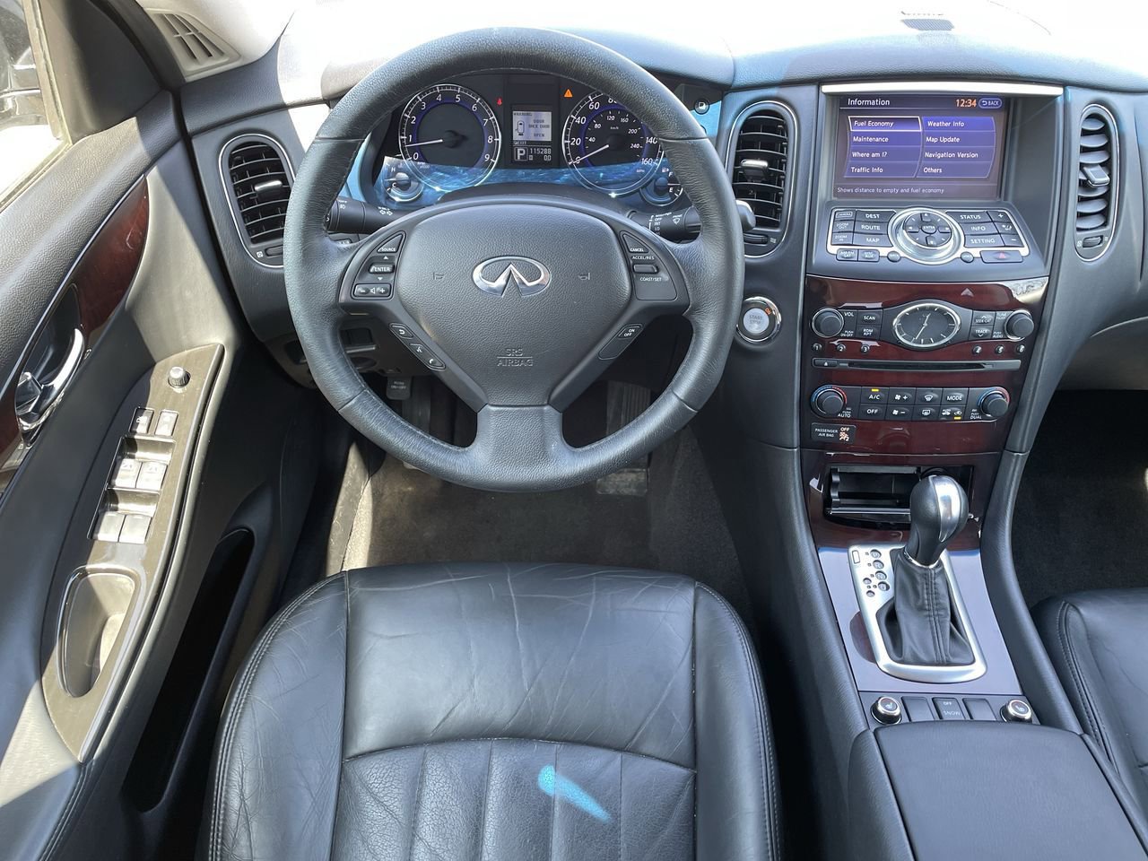 Thumbnail: 2014 INFINITI QX50 - 11