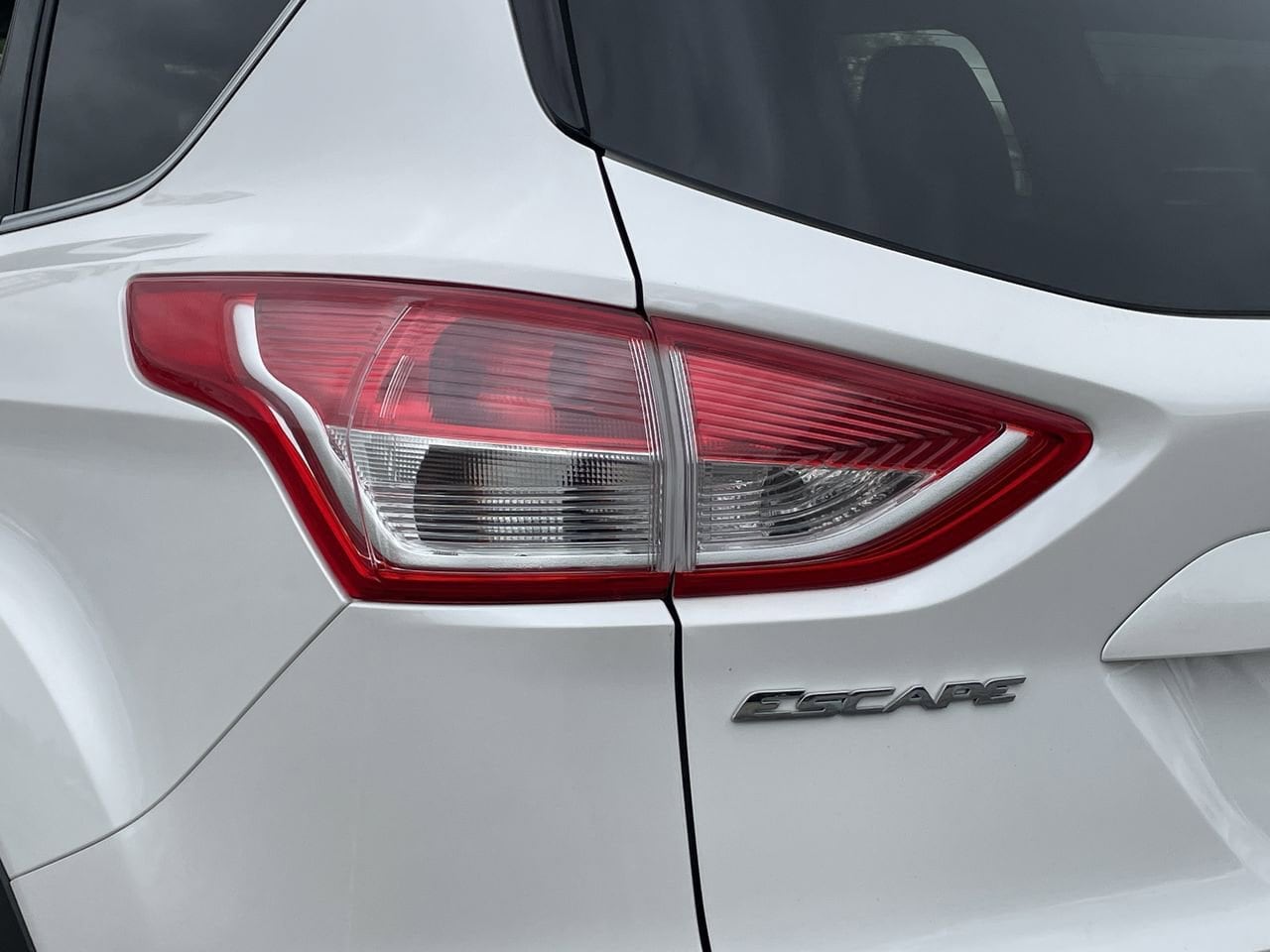 Thumbnail: 2014 Ford Escape - 33
