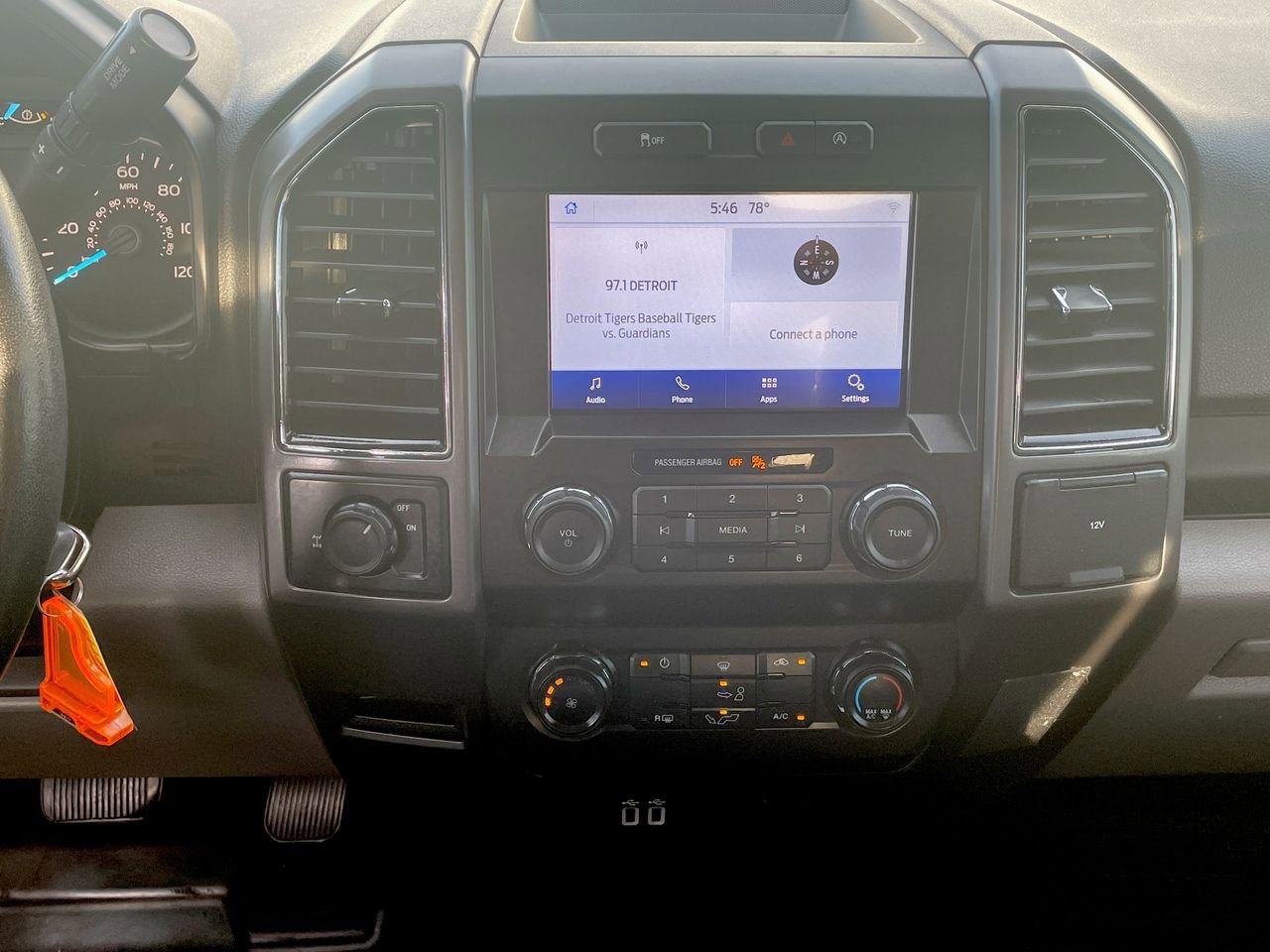Thumbnail: 2019 Ford F-150 - 13