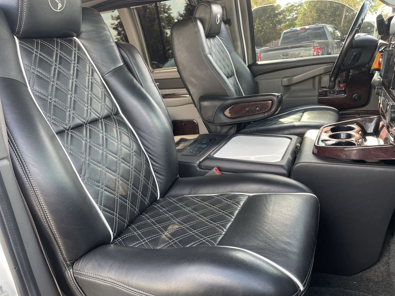 Thumbnail: 2019 GMC Savana - 14