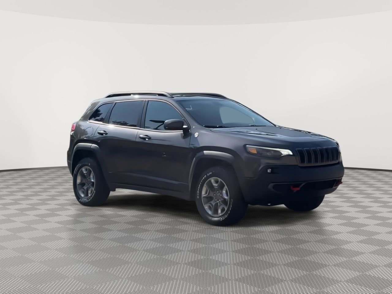 Thumbnail: 2019 Jeep Cherokee - 2