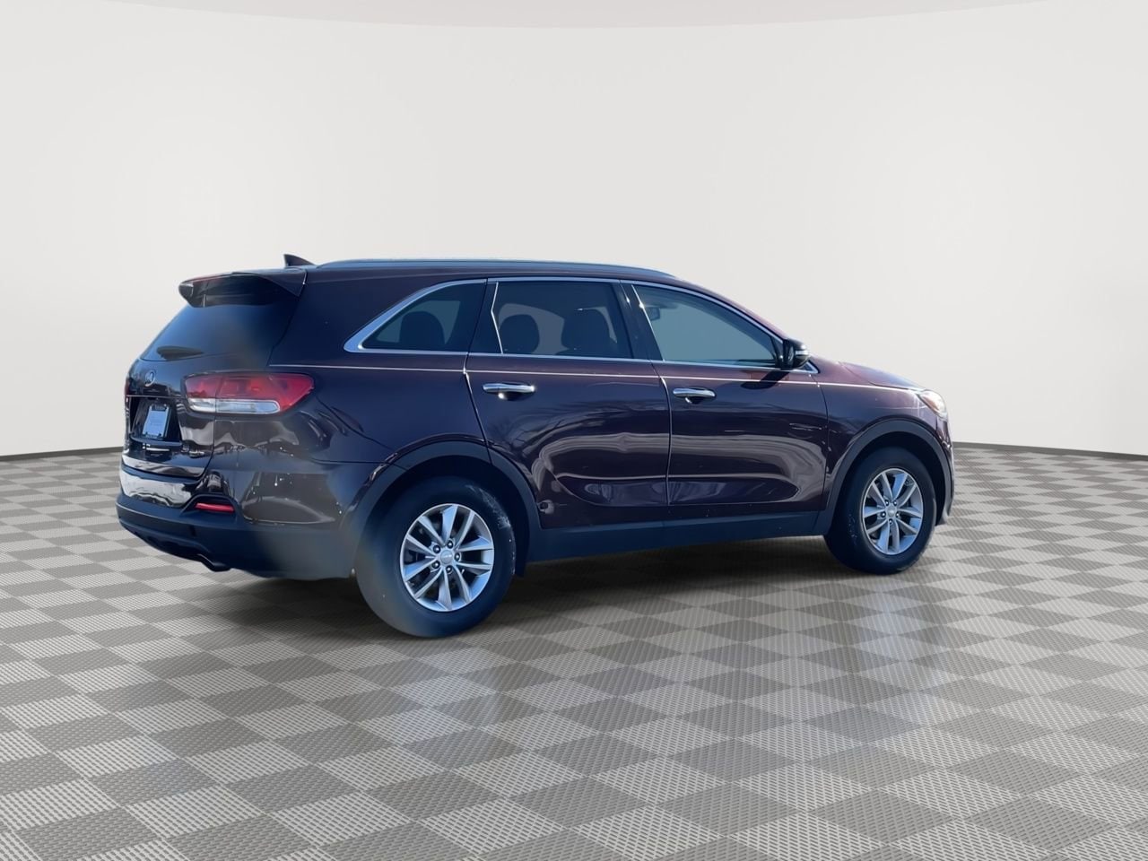 Thumbnail: 2016 Kia Sorento - 8