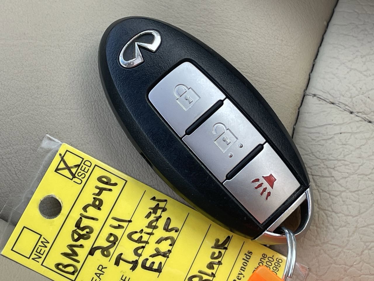 Thumbnail: 2011 INFINITI EX35 - 30
