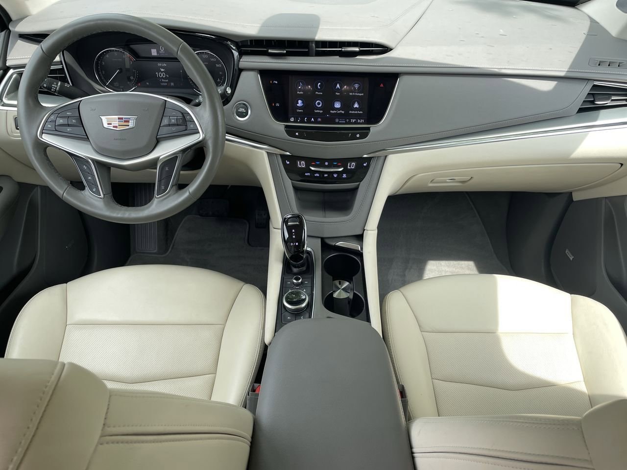 Thumbnail: 2023 Cadillac XT5 - 25