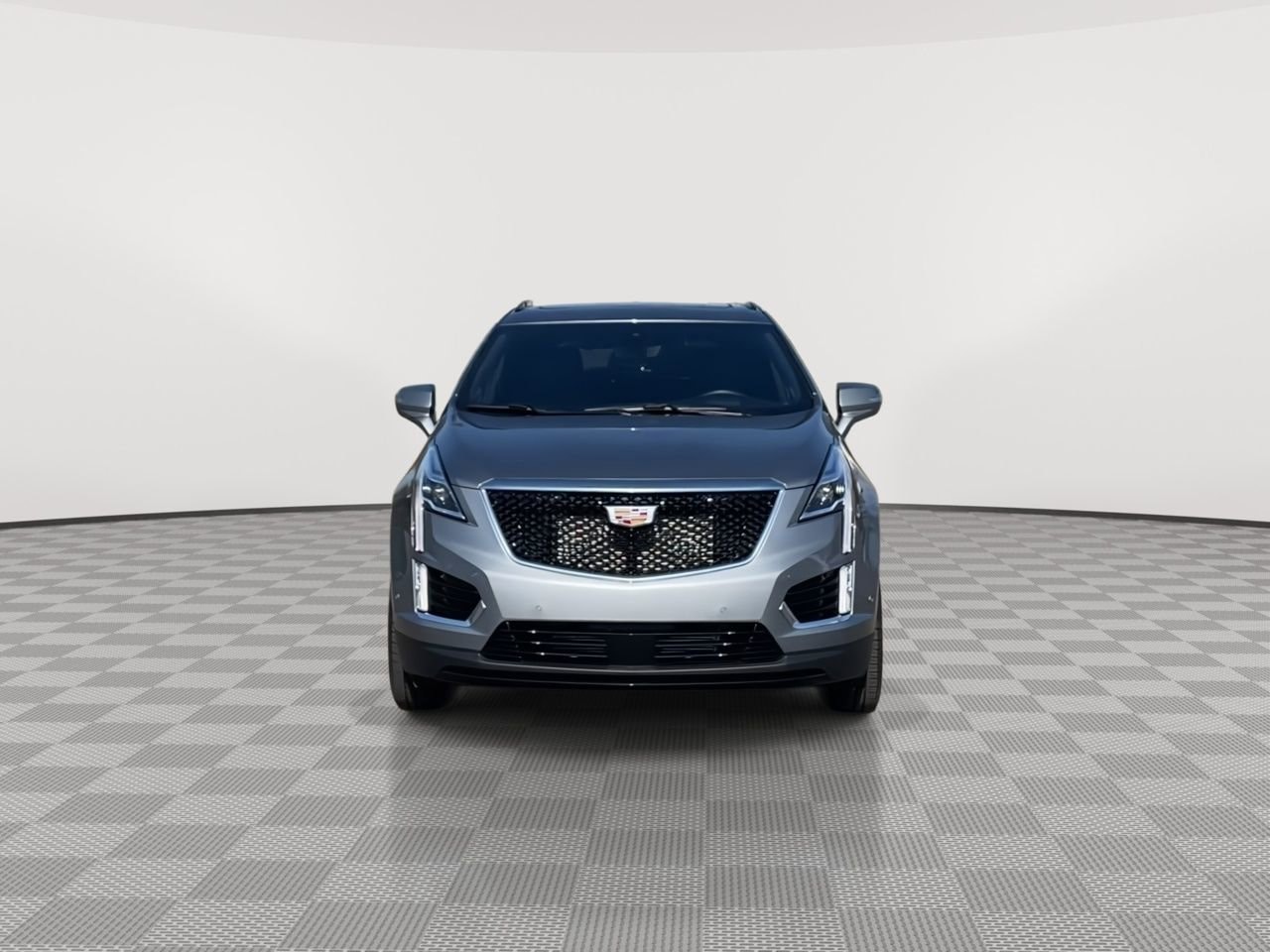 Thumbnail: 2024 Cadillac XT5 - 3