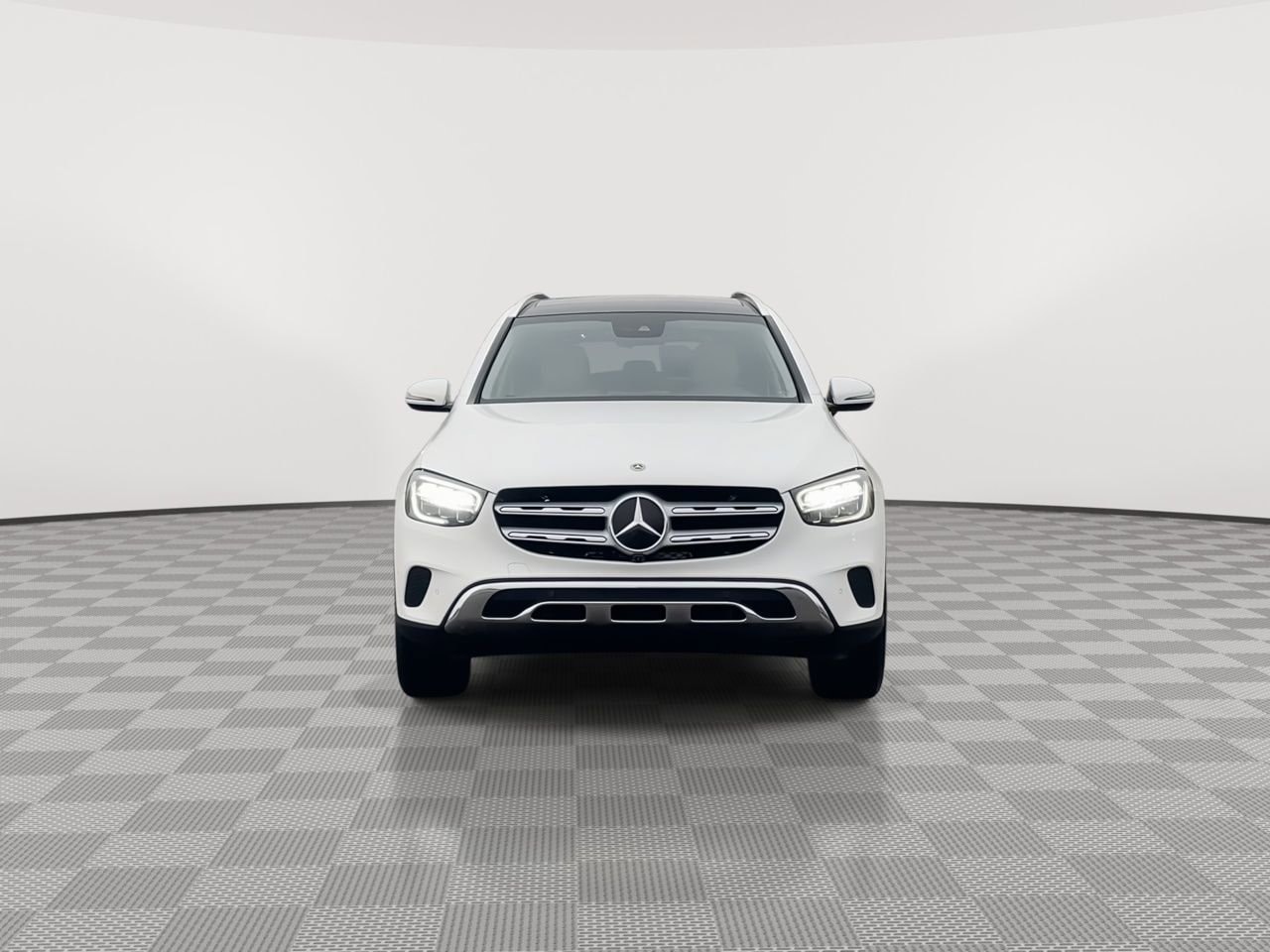 Thumbnail: 2022 Mercedes-Benz GLC - 3