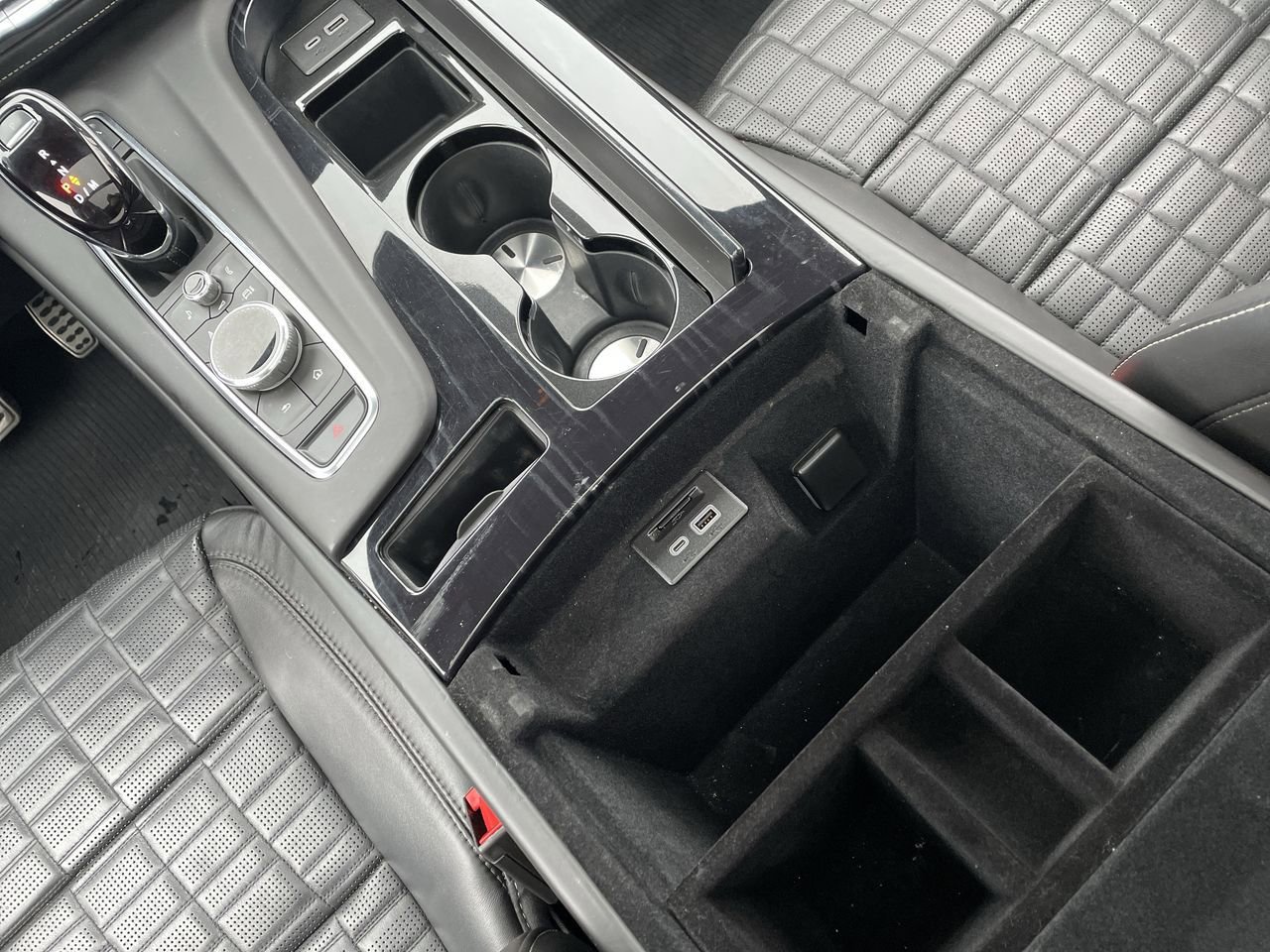 Thumbnail: 2023 Cadillac Escalade - 29