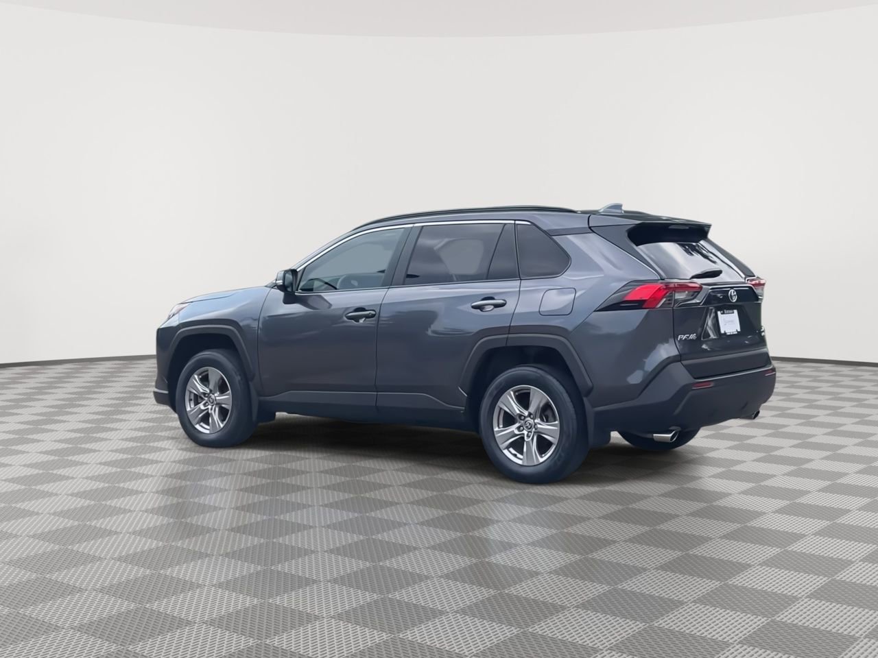 Thumbnail: 2022 Toyota RAV4 - 6