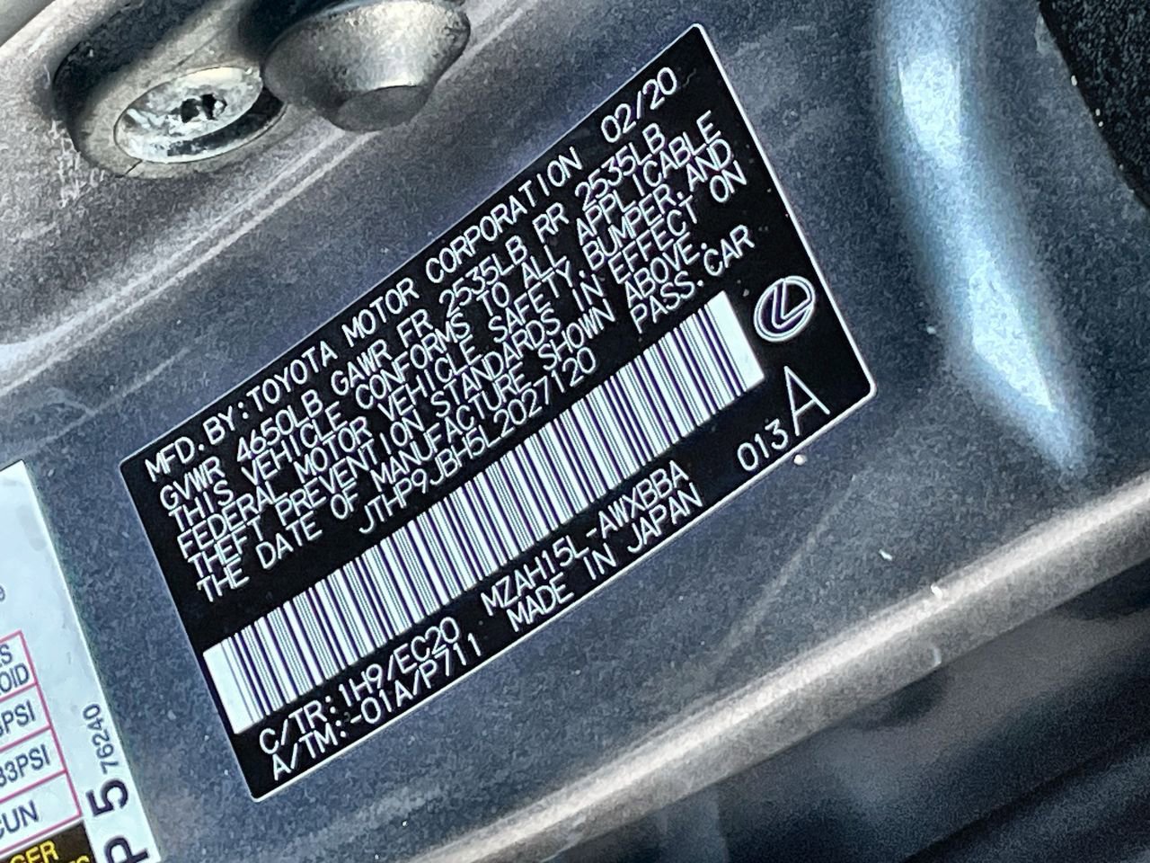 Thumbnail: 2020 Lexus UX - 34