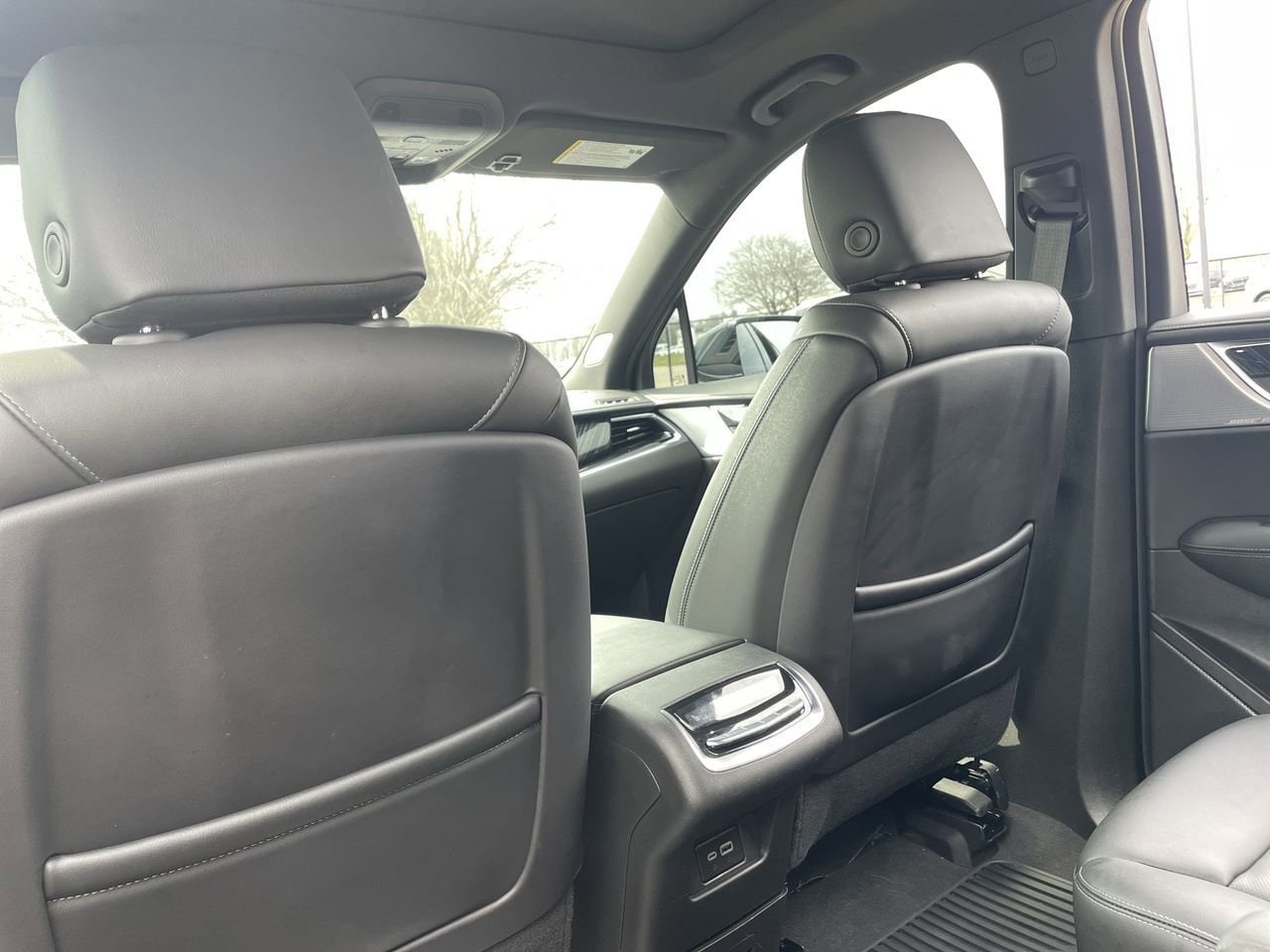 Thumbnail: 2024 Cadillac XT6 - 21