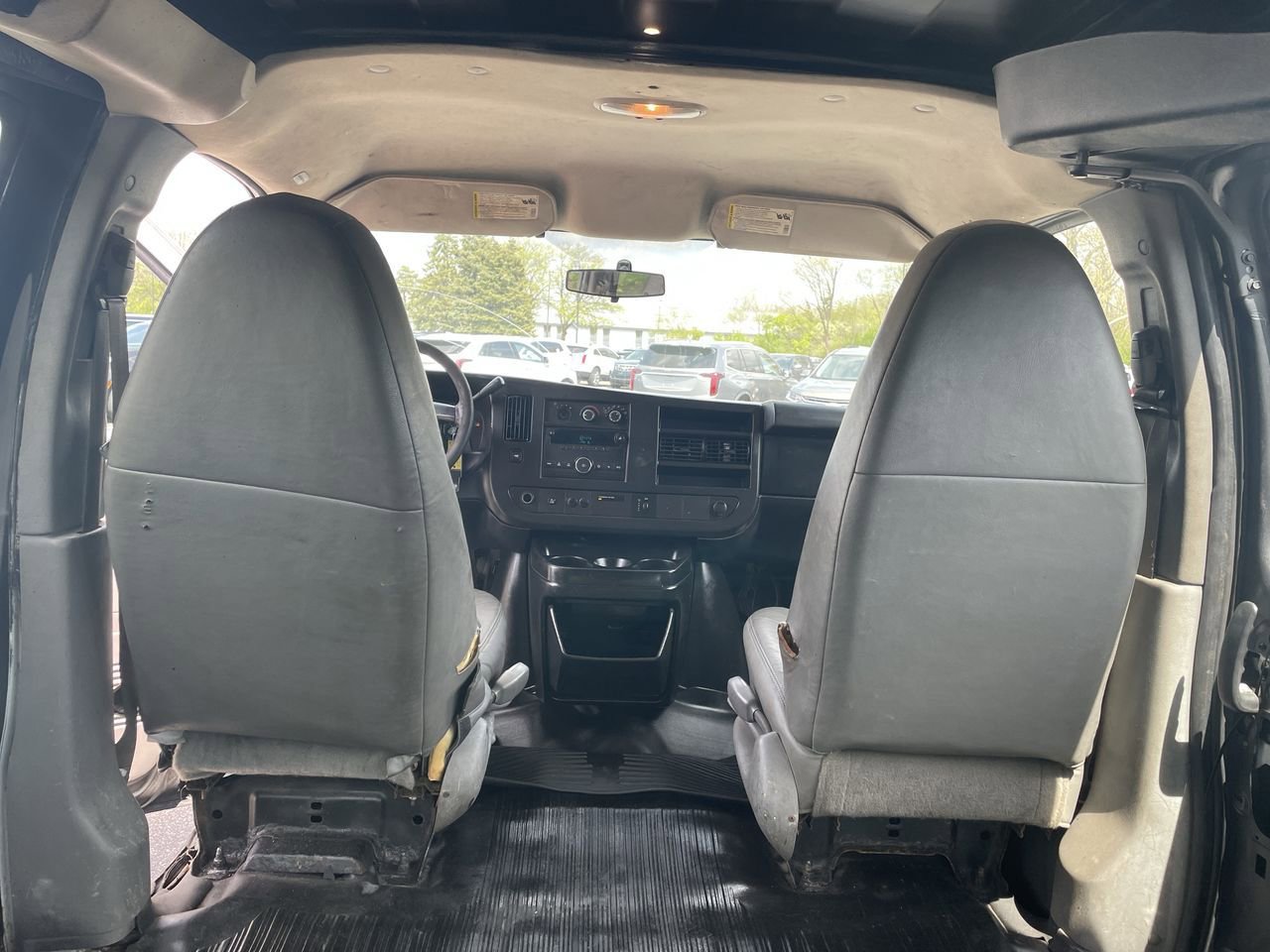 Thumbnail: 2014 Chevrolet Express - 19