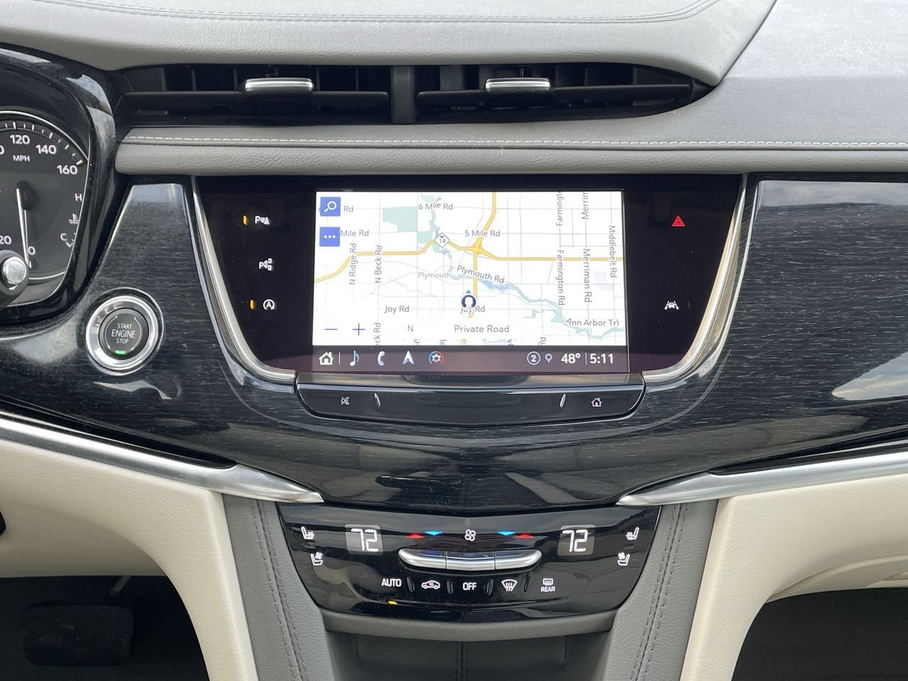 Thumbnail: 2024 Cadillac XT6 - 13